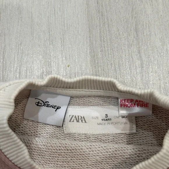 Zara 3T Minnie Mouse Striped Sweatshirt Pink and White - Picture 2 of 10